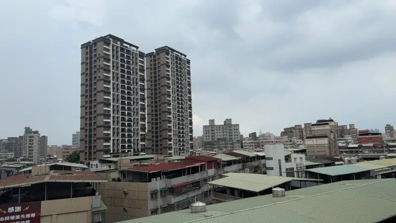 ▲新青安讓不少年輕首購族群買房上車，根據聯徵中心資料統計，上半年40歲以下房貸申貸件數就占了51.5％，創10年來同期新高。（圖／中信房屋提供）