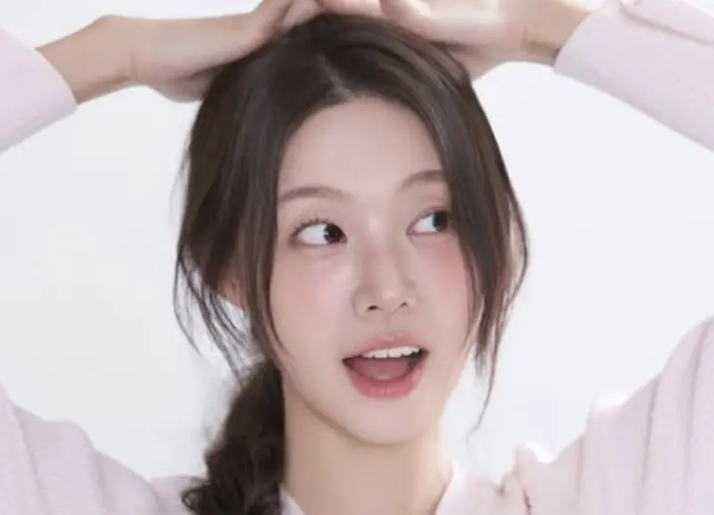 ▲鄭裕陳（如圖）跟張泰晤常常在《單身即地獄4》互相取暖，沒想到節目結束後的2人大來電，爆出熱戀ING，還一起出席時尚活動放閃。（圖／鄭裕陳IG@youjini1225）