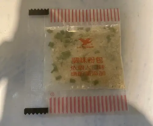 ▲泡麵調味包,泡麵粉（圖／泡麵公社 泡麵俱樂部臉書）