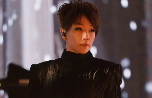 59歲林憶蓮美得令人窒息！淡出歌壇7年重返巔峰　11月登台開唱
