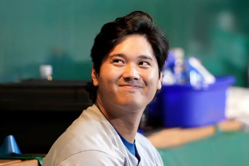 ▲效力MLB美國職棒大聯盟（Major League Baseball）洛杉磯道奇（Los Angeles Dodgers）的二刀流巨星大谷翔平，在8月27日對戰辛辛那提紅人的比賽中，以先發投手身分登上投手丘，成功拿下相隔749天的勝投。這場比賽不僅讓球迷沸騰，也吸引了其他大聯盟投手的高度關注，其中包括波士頓紅襪、曾在2023年與大谷一同效力洛杉磯天使的投手吉奧里托（Lucas Giolito）。（圖／美聯社／達志影像）