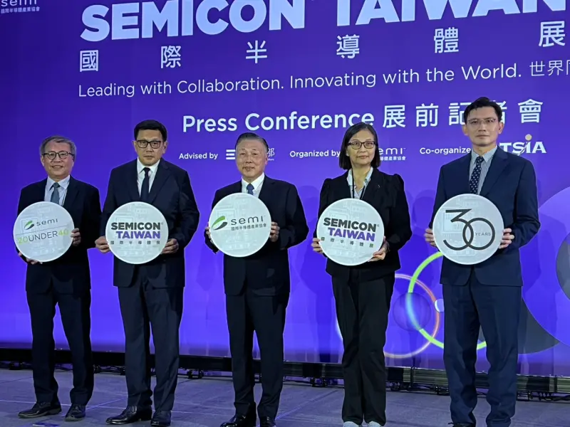 ▲全球半導體年度盛事「SEMICON Taiwan 2025」於本週正式登場，預估上看10萬人到訪。（圖／記者林汪靜攝）