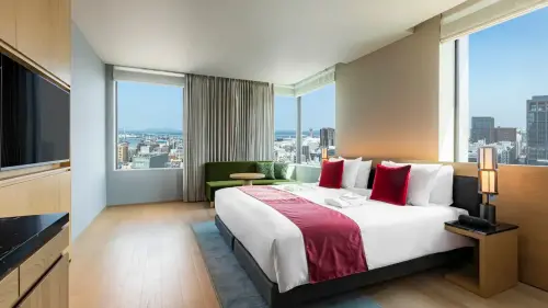 ▲距離天神地下街步行5分鐘的福岡休雷克蓋特飯店，在Trip.com上有機會以99元搶到。（圖／Trip.com提供）