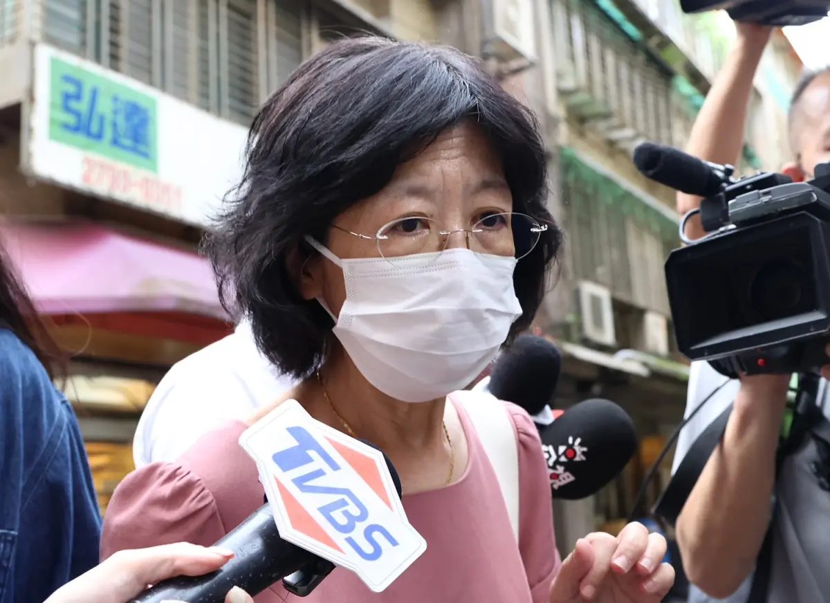 ▲柯文哲今（9）日將出庭，妻子陳佩琪一早率先出門。（圖／NOWNEWS記者朱永強攝影，2025.09.09）