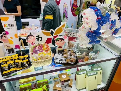 ▲ 台南特色食品提供試吃。（圖／南市府提供）