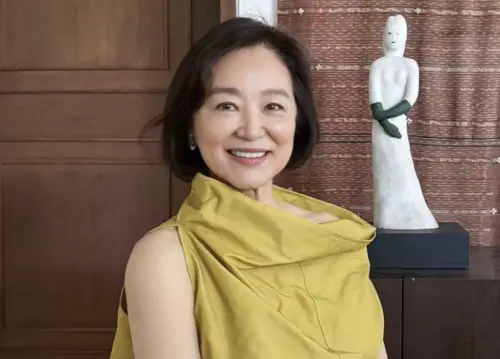 ▲林青霞雖然淡出大銀幕多時，依然充滿巨星的丰采。（圖／摘自林青霞微博）