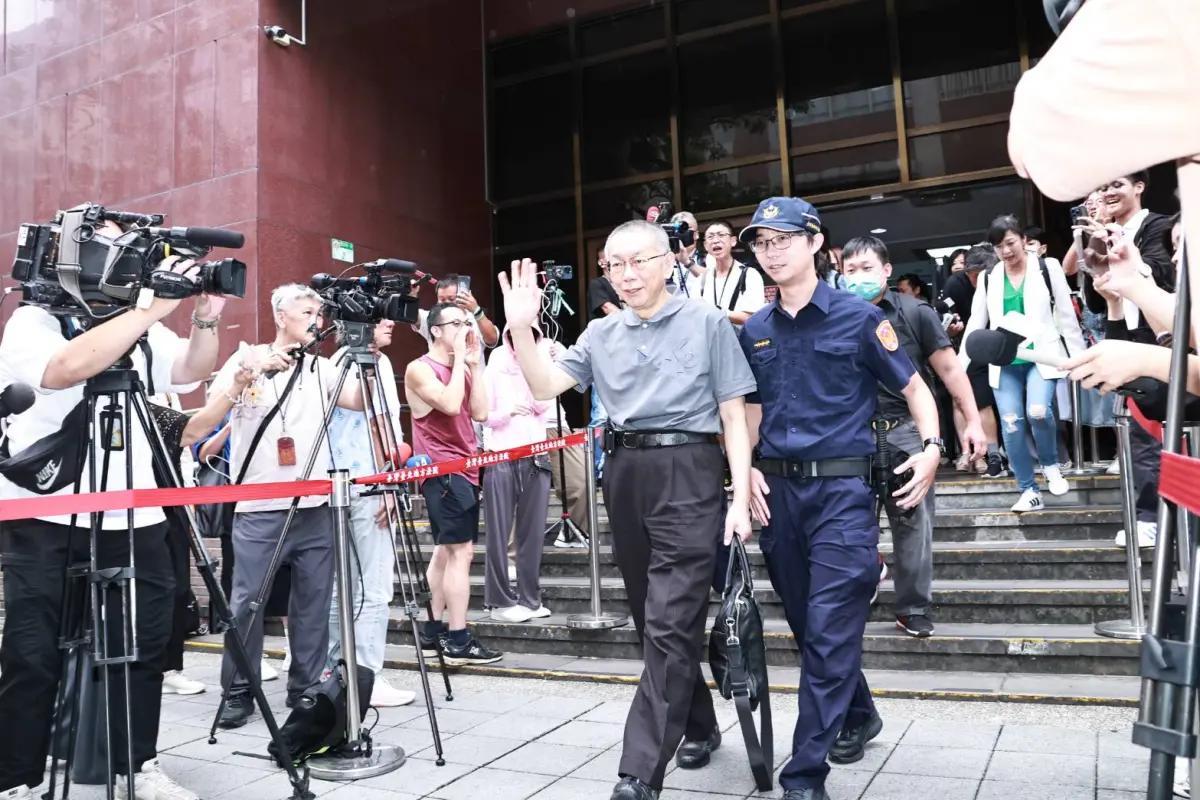 ▲民眾黨前主席柯文哲以7千萬元交保，重獲自由之身。（圖／記者吳翊緁攝）