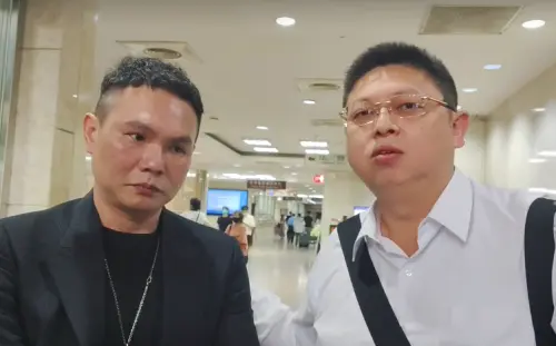 ▲超哥開庭後在律師陪同下進行採訪。（圖／翻攝畫面）