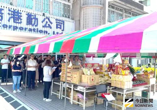 ▲台灣港務港勤公司舉辦中元普渡祈安法會，該公司與會同仁，祈求員工在台灣港群高雄等港區勤務順利、所有員工平安，也祈願員眷均能平安健康。(圖／記者黃守作攝，2025.09.09)