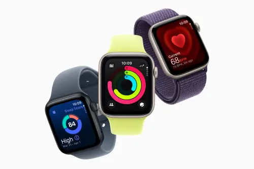 Apple Watch SE 3價格依舊平價,但幾乎把上S10功能全面下放。(圖/官方提供) ▲Apple Watch SE 3價格依舊平價,但幾乎把上S10功能全面下放。(圖/官方提供)