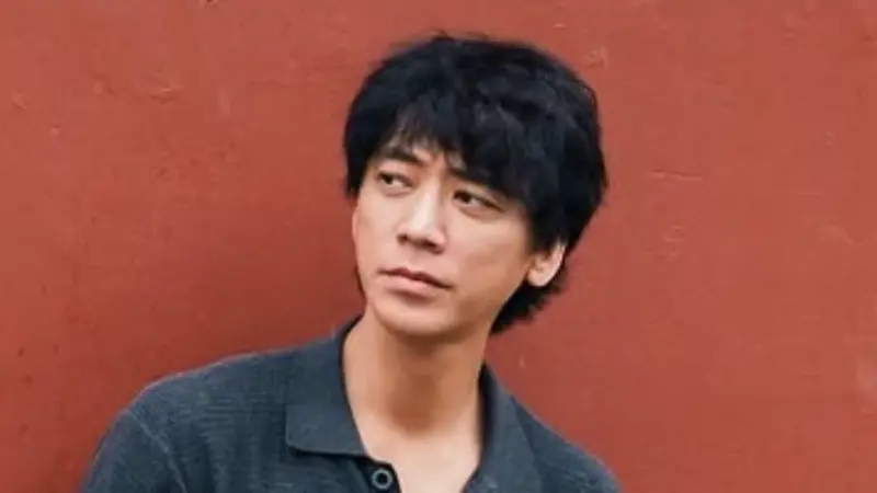 ▲蘇見信日前在澎湖拍戲時，現金意外掉落被民眾拾取送往警局，因為沒有個人資訊，澎湖警方狂調監視器，最終才確認是蘇見信遺失的，本人領回時更自嘲難怪錢變少。（圖／翻攝自蘇見信）