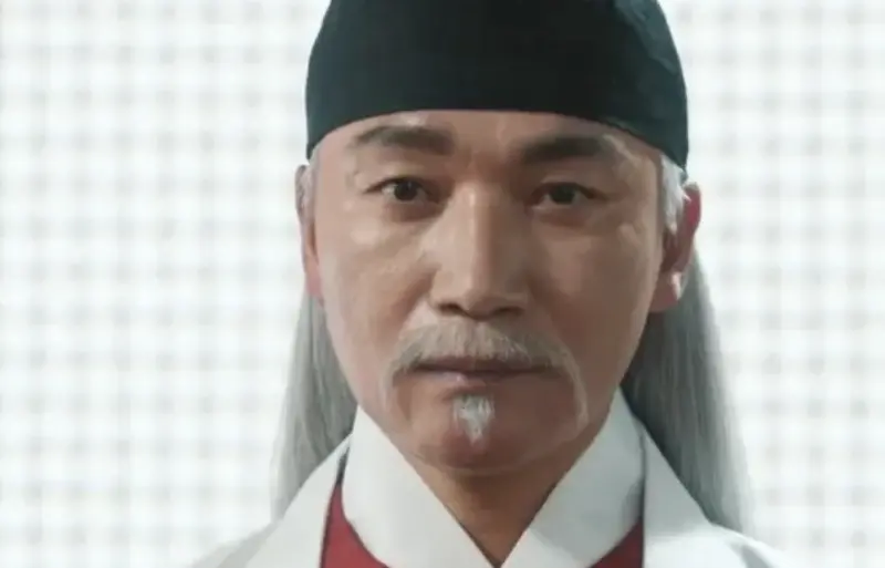 ▲韓劇《暴君的主廚》角色唐白龍（趙在允 飾）在劇中有許多中文台詞，播出後發音也被觀眾讚爆。一名中國配音員在社群爆料趙在允中文非常差，最後是由自己配音。（圖／翻攝自韓網）