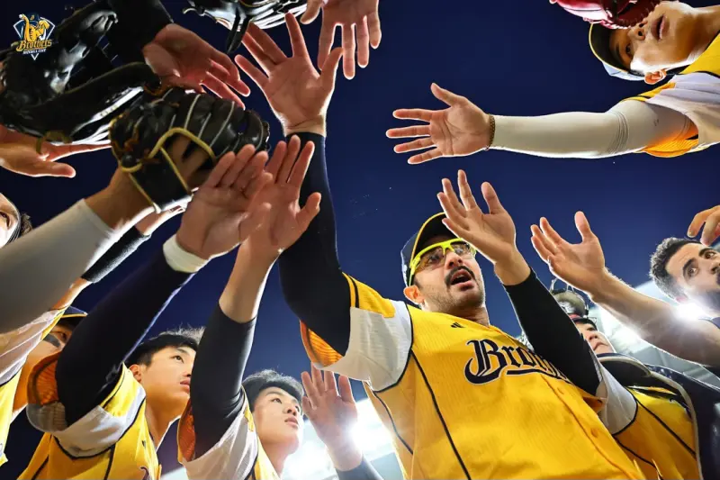 ▲衛冕軍中信兄弟上半季直到最後一天才宣告無緣冠軍，下半季持續衝刺，目前25勝16敗高居龍頭，全年戰績也為第一。（圖／中信兄弟提供）