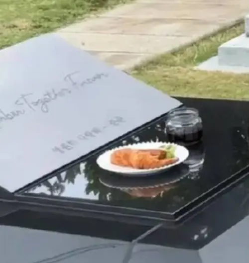 ▲倆婚後共同刺青的情侶紋身