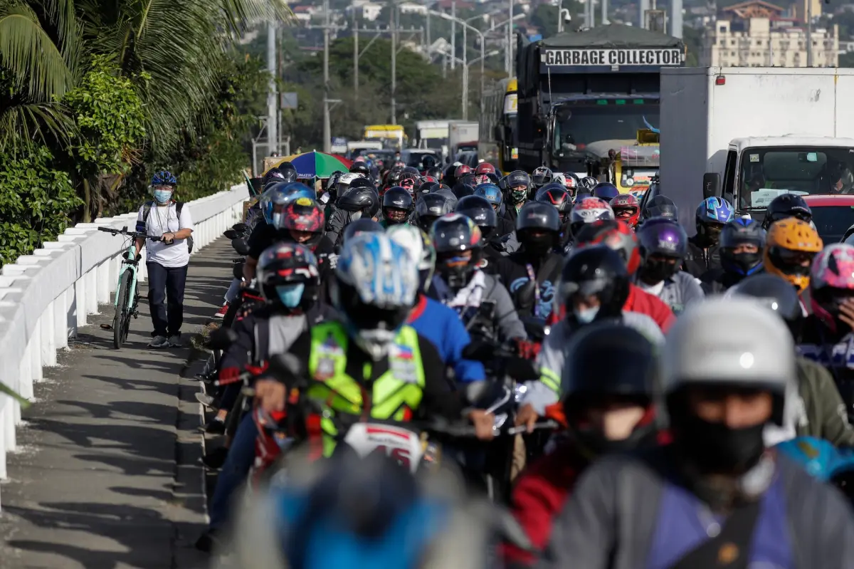 ▲加拿大政府9月初在官方網站更新台灣旅遊建議，點名台灣交通安全問題，稱機車駕駛「不遵守交通法規，極度魯莽」。（圖／美聯社／達志影像）