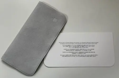 ▲蘋果擦拭布在2021年登上官網販售，時至今日都還能買到，售價維持在590元。（／翻攝9to5 Mac）