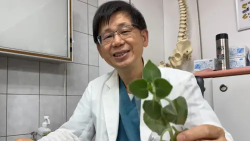 ▲李偉裕提醒民眾不要誤信網路偏方。（圖／大甲李綜合醫院提供）