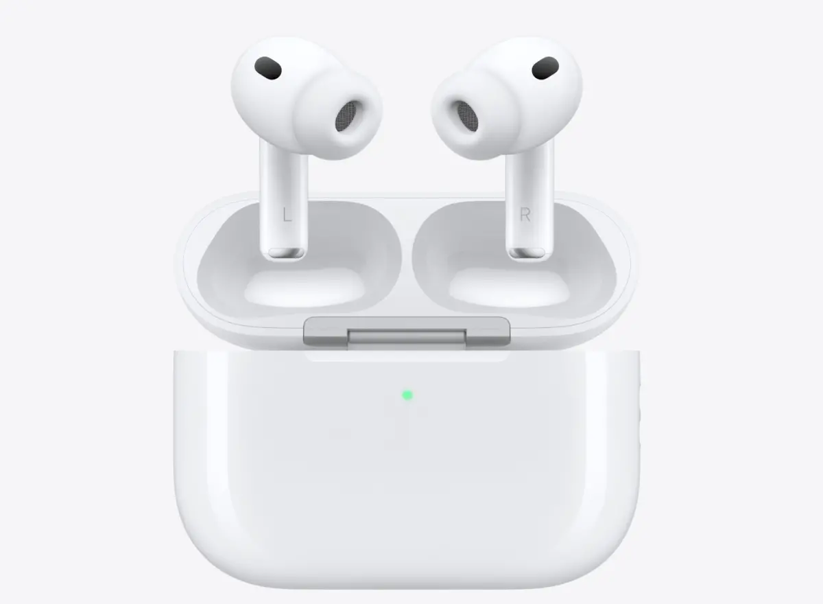 ▲蘋果最新AirPods Pro 3耳機已經獲得NCC認證，預料很快就會在台灣開賣。Tim哥率先實測認為降噪、通透表現佳，但透過電話進行通話翻譯卻無法同步通話錄音，有點可惜。（圖／蘋果官網）