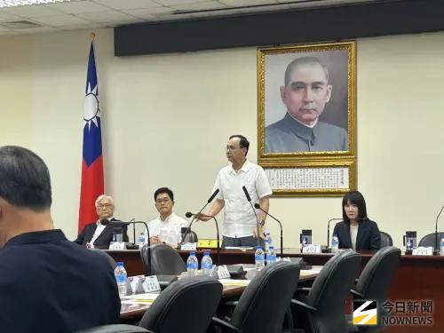 「遲來的交保不是正義」　朱立倫挺柯文哲：藍白合是明年選舉關鍵
