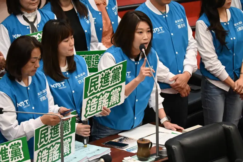 ▲高雄市議會國民黨團痛批，中央倉促能源政策與市府怠惰監督。（圖／高雄市議會國民黨團提供）