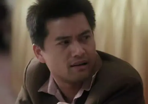 ▲呂良偉因為主演《跛豪》，在香港影壇登上一線大排的位置，該片也是他演藝事業中的代表作。（圖／摘自IMDb）