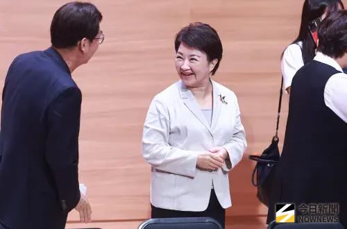 Lulu、陳漢典結婚太震撼！盧秀燕「11字祝福」挨酸：這也要來蹭
