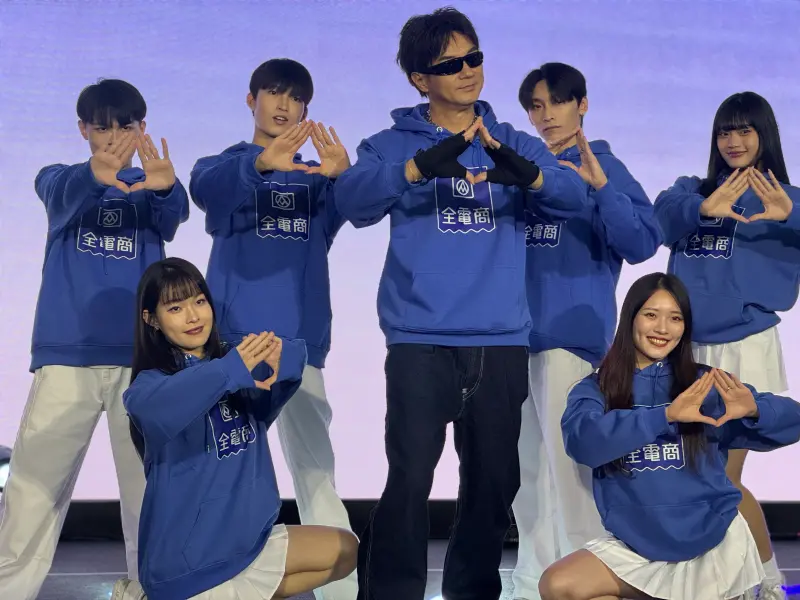 ▲全聯先生不僅現身大全聯全新廣告片中，更再升級為「全電商先生」，推出全新洗腦廣告歌曲。（圖／記者鍾怡婷攝）