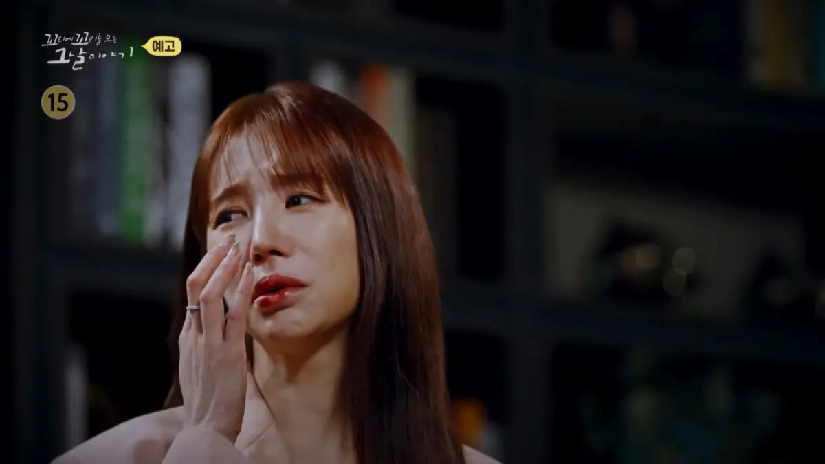 ▲尹恩惠看到節目《Tails of Tales》的社會悲劇後，自揭過去的遭遇，被砸雞蛋、硫酸射眼通通有，創傷至今無法抹滅。（圖／SBS YouTube）