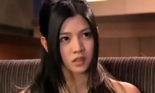 ▲陳妍希精心打扮敗給楊丞琳！17年前片段又被挖　粉絲不解：輸在哪（圖／ 翻攝自Threads）