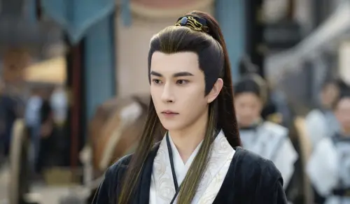 ▲于朦朧傳墜樓身亡，讓粉絲震驚不已。（圖／于朦朧 微博 @于朦朧）