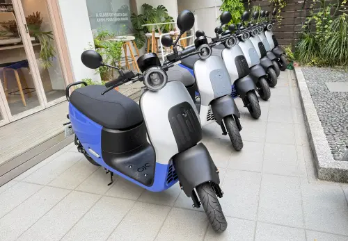Gogoro EZZY 500新車上市！補助後免4萬　首度加入「駐車輔助」
