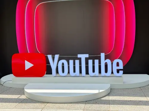▲外媒指出，最新YouTube App已經提高作業系統要求，需Android 10以上才使用。（圖／記者周淑萍攝）