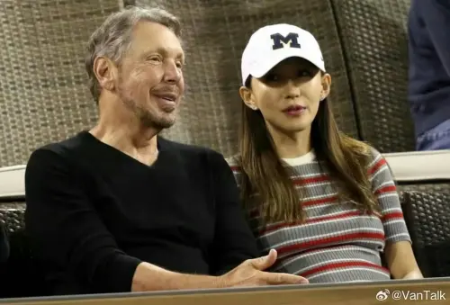 ▲艾里森與老婆朱喬琳。（圖／翻攝自微博）