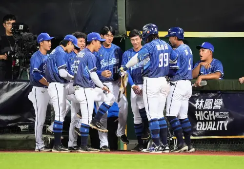 中職／富邦悍將感覺來了！9：5連勝味全龍　無緣全年第一後2連勝
