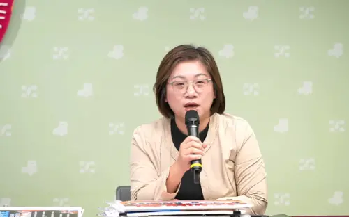 財劃法修法出包！民進黨轟黃國昌不要臉「不敢指責你大哥傅崐萁」
