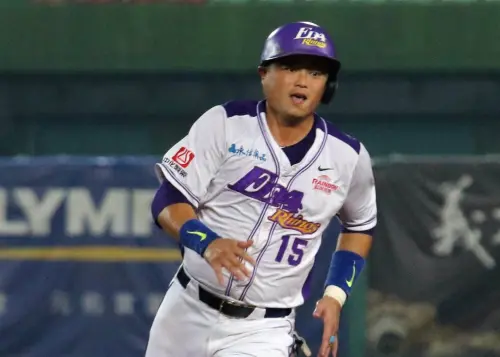 ▲胡金龍曾在2016年助義大犀牛奪冠，今年球季結束將高掛球鞋。（圖／取自義大犀牛官方臉書）