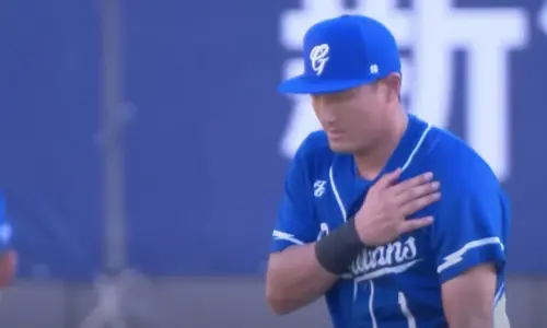 林哲瑄引退／一次飛撲揭露新竹球場問題　更成為職業生涯分水嶺
