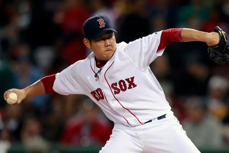 ▲9月13日體壇中知名的壽星，前美國職棒波士頓紅襪日本投手「平成怪物」松阪大輔今天將度過他45歲生日，職業生涯橫跨日本職棒與美國大聯盟，也留下無數經典戰役。（圖／美聯社／達志影像）