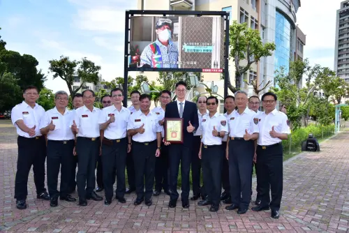 中陽集團捐大螢幕　消防宣導一看就懂
