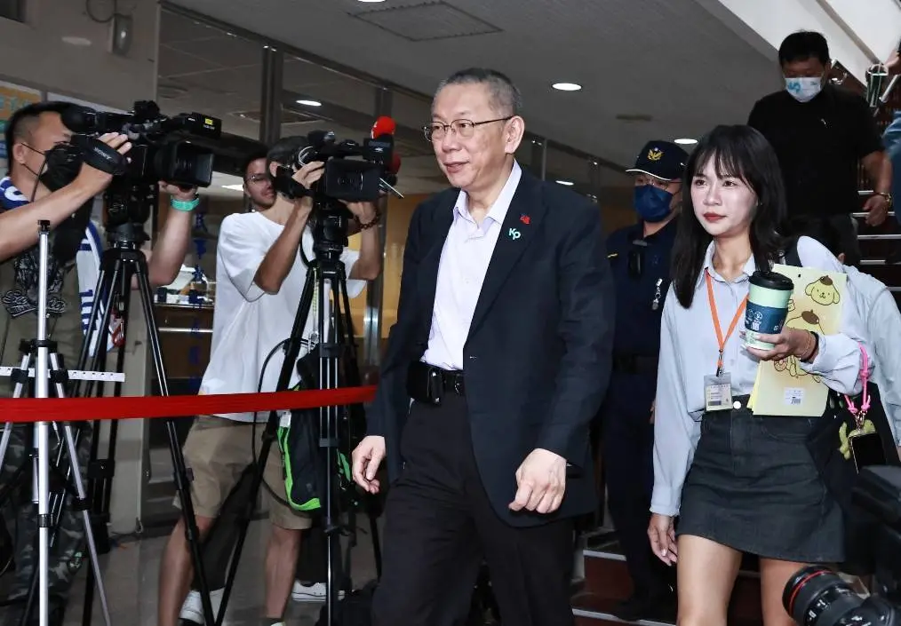 柯文哲、陳怡君交保雙標？前法官揭關鍵：非黨證、跟「這人」有關