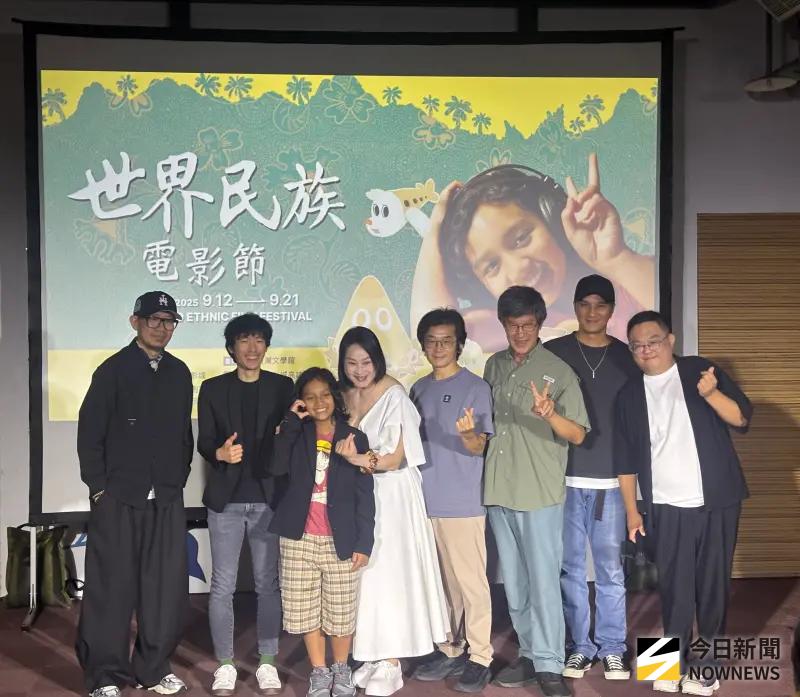 ▲文化部主任秘書林宏義、文化部蒙藏文化中心主任高玉珍、國家電影及視聽文化中心董事長褚明仁、電影《孽子》導演虞戡平、《搖籃凡世》導演張吉安、《KANO》導演馬志翔、監製魏德聖、《比悲傷更悲傷的故事》導演林孝謙等出席今日開幕式。（圖／記者李青縈攝）