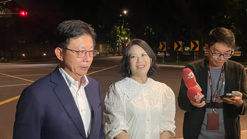 ▲賴清德宴請最後一梯次立委，郭國文、吳思瑤出面受訪。（圖／記者陳佩君攝，2025.09.12）