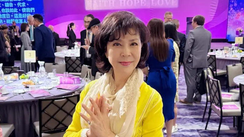 ▲77歲「最美麗主持人」白嘉莉近日被傳再婚，她親自澄清尚無閃婚計畫，但坦言不排斥追求。（圖／翻攝自臉書白嘉莉 Betty Pai）