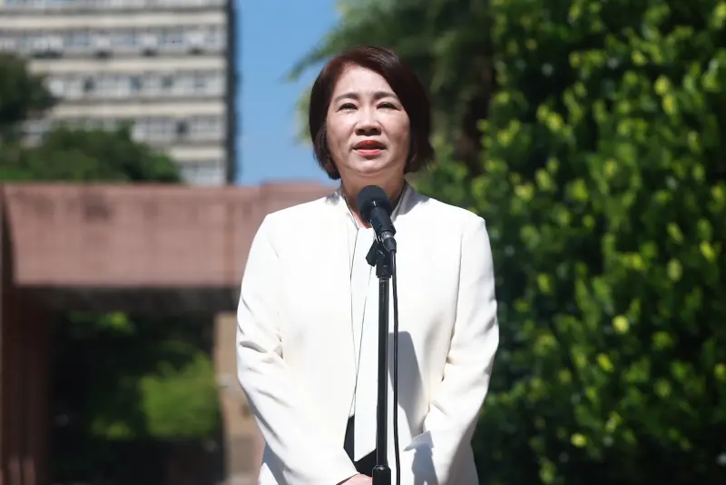 快訊／屏東縣跟進　周春米宣布：高國中小營養午餐全面補助