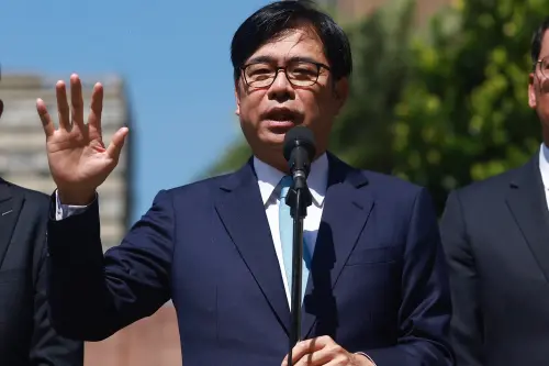 宗教團體拿花蓮洪災對比小林村　陳其邁怒批：在受害家屬傷口撒鹽
