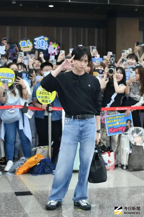 ▲中島健人擁有超高人氣，來台灣開唱許多粉絲朝聖。（圖／記者林柏年攝）