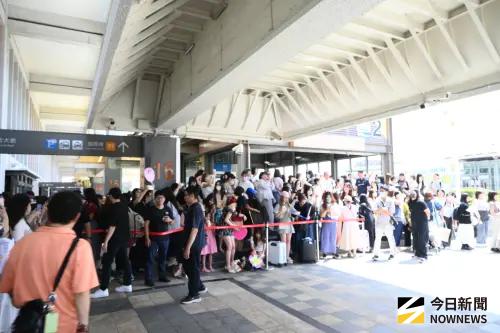 ▲中島健人來台。（圖／記者林柏年攝）