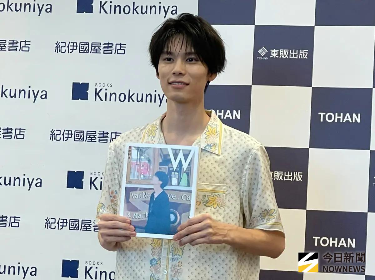 ▲《3年A班》《美麗的他》演員萩原利久首度來台，舉辦《萩原利久2nd寫真集：W》中文版舉辦手渡會，直呼台灣粉絲熱情溫暖。（圖／記者陳雅蘭攝）