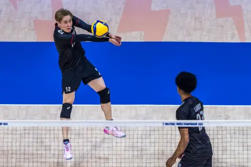 ▲主攻手高橋藍賽後坦言，球隊整體感覺並非不好，但就是少了能帶動比賽走向的那一球。（圖／取自Volleyball World官網）