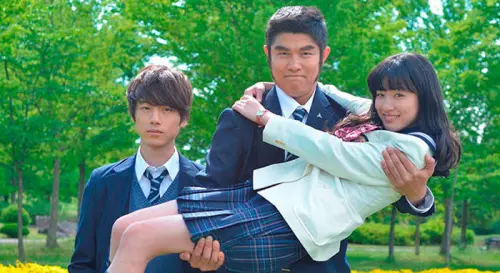 ▲永野芽郁（右）又傳不倫戀！遭爆曾主動示好鈴木亮平（中）　名編劇罕出面澄清。（圖／X@CinemaUpper）